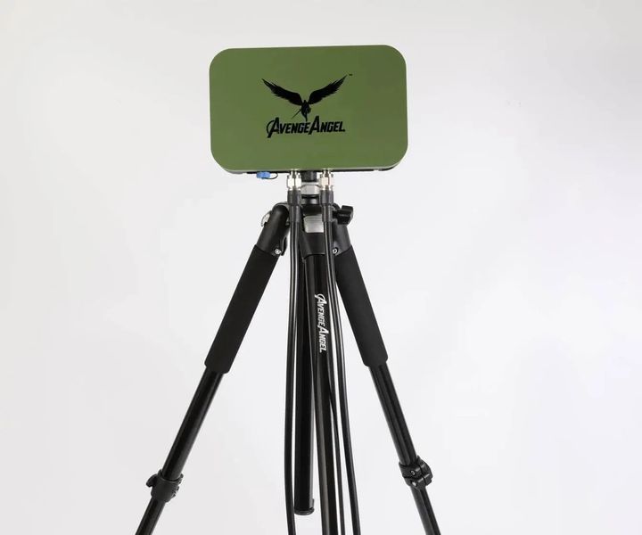 Комплект антенна Avenger + кабель 20 метров HRBV-000907-1 фото